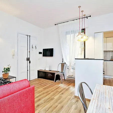 Monti - My Extra Apartment *